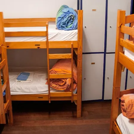Barrika Hostel Hostel *